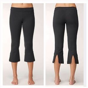 Lululemon split calf Capri, size 10